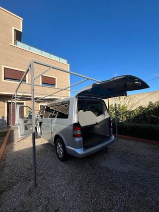 Volkswagen Caravelle 2013