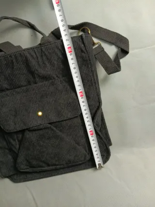 Bolso Tote Gris/Negro Mano y Hombro