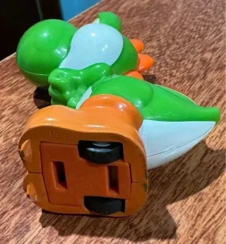 Figura Super Mario Yoshi 2014 Nintendo