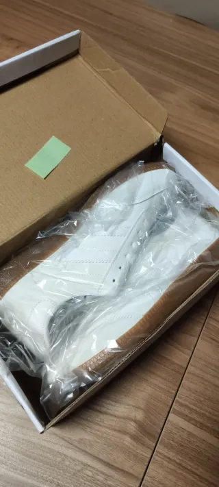 Scarpe sportive bianche n°40