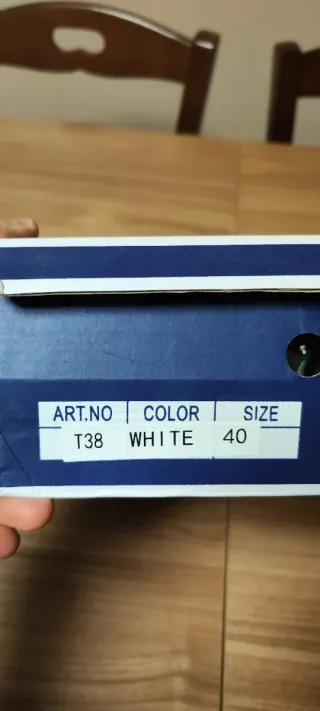 Scarpe sportive bianche n°40