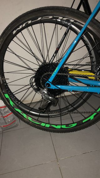 Bici Cube Ciclocross Gravel Azul