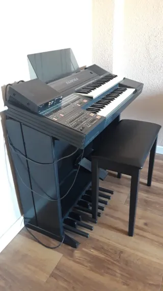 Órgano electrónico Farfisa TS 600