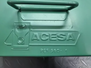 Caja de herramientas metálica Acesa