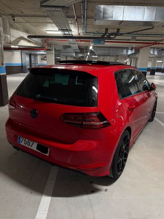 Volkswagen Golf 1.4 tsi Rline