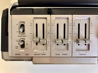 Sharp GF-9191 Radio Cassette