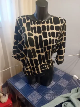 Jersey estampado beige y negro talla única