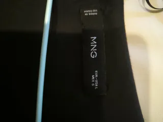 Mono Mango negro manga larga