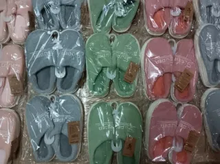 5 pares 20€ Zapatos zapatillas casa Caliente Nueva