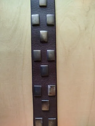 Cinturón Cuero Vintage SICKO Tachuelas