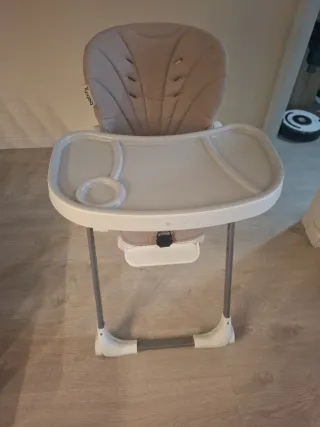 Trona evolutiva plegable