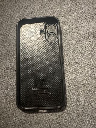 Funda iPhone 16