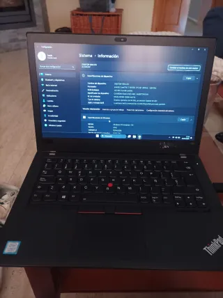 Portátil Lenovo ThinkPad i7