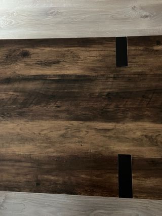 Mesa de centro madera nogal y patas metálicas