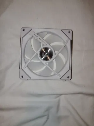 2 Lian Li UNI FAN SL-INF 140 RGB White