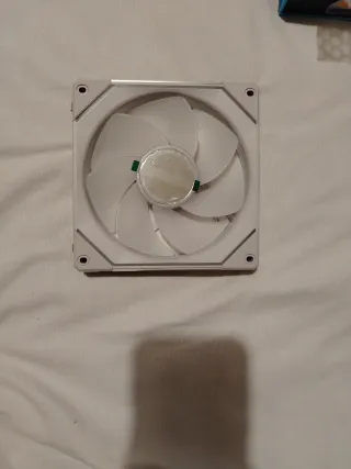 2 Lian Li UNI FAN SL-INF 140 RGB White