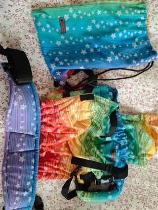 Mochila Portabebés Arcoíris Estrellas