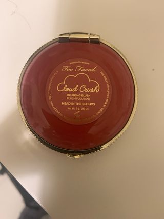 Colorete Too Faced tono house of clouds