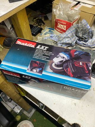 Radial Makita a batería LXT