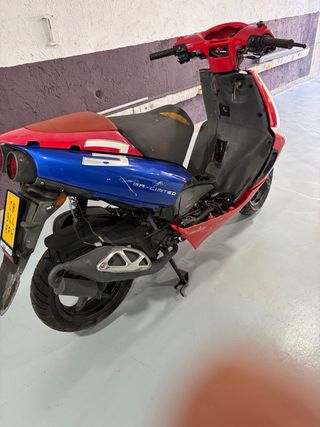 Aprilia SR 50 Ditech 2003 Scooter