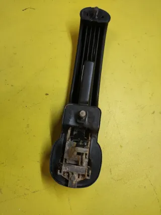 MANETA PUERTA DERECHA NISSAN TERRANO II
