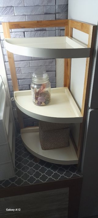 Estantería rinconera madera blanca