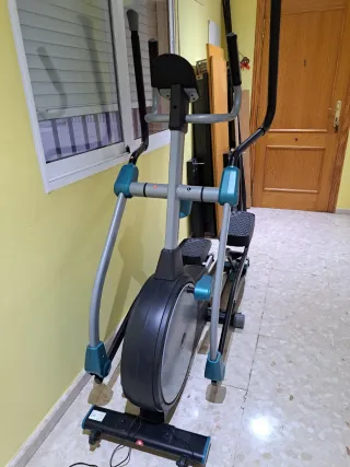 Bicicleta Elíptica Cecotec Motorpro Casi Nueva