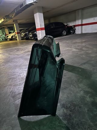 Parachoques trasero BMW E30 M3