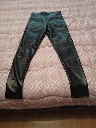 Leggings polipiel negro talla S (2x10€)