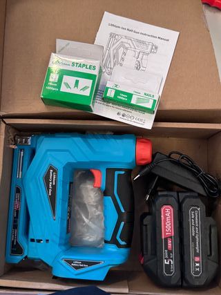 Pistola Clavadora Litio 18V HY215