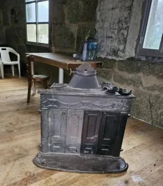 Chimenea leña metal fundición