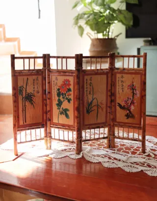 Biombo vintage para muñecas