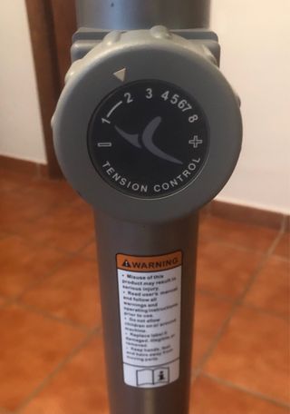 Bicicleta Estática Gris y Blanca