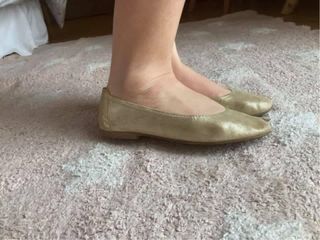 Bailarinas de piel dorada