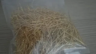 Accessori per bigiotteria dorati