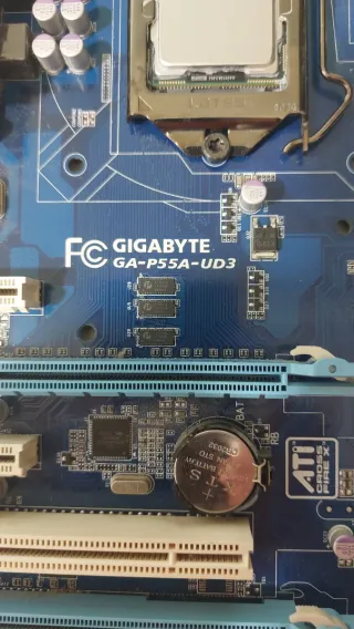 Placa Base Gigabyte GA-P55A-UD3 + Intel i7