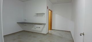 Alquiler oficina 85 m2 Polígono casa grande