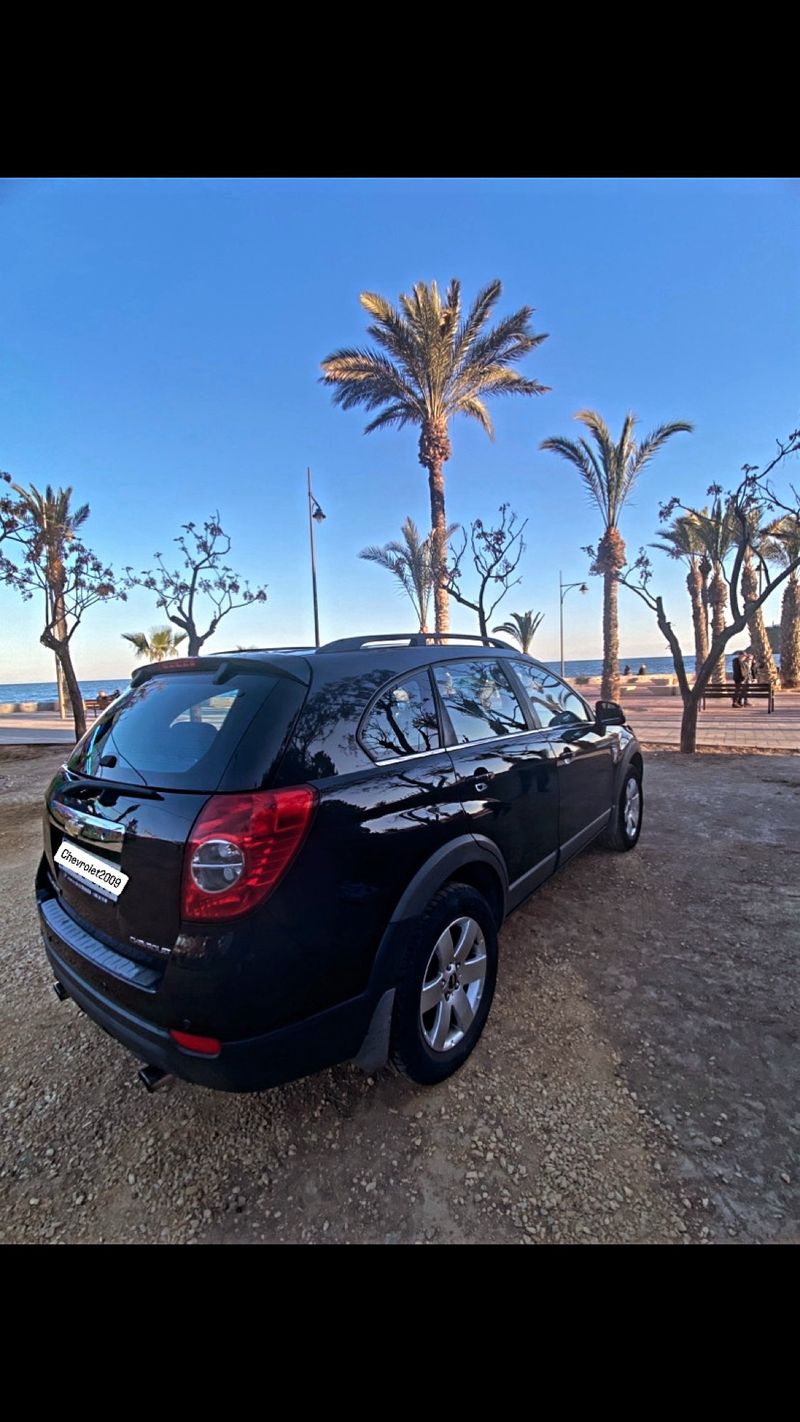 Chevrolet Captiva 2009 - foto 1