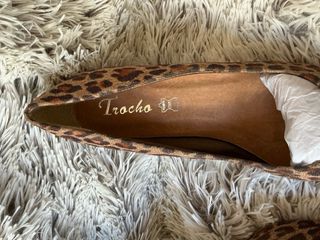 Zapatos tacón bajo leopardo