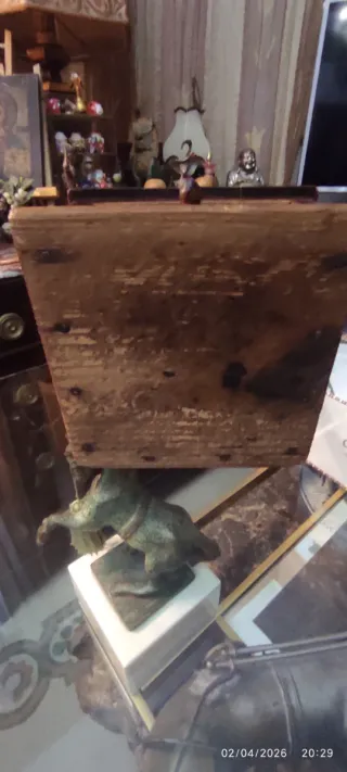 Antico macina caffè in legno
