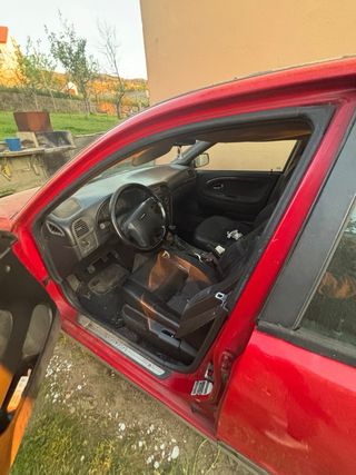 Volvo S40 1999