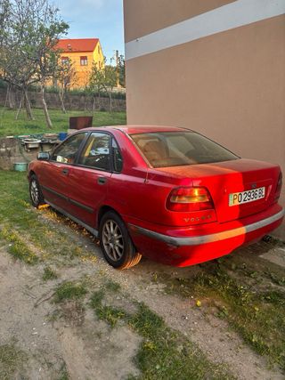Volvo S40 1999