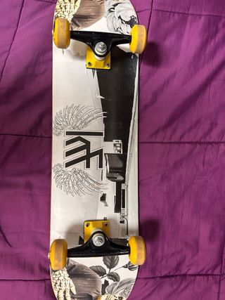 Skate KRF con poco uso pero muy buen estado
