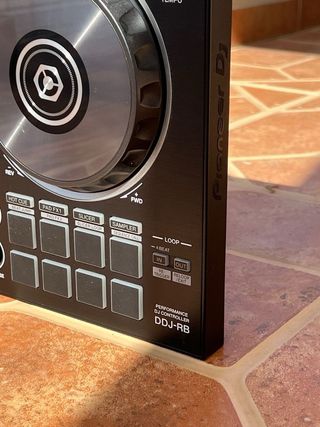 Pioneer DDJ-RB - Controlador DJ