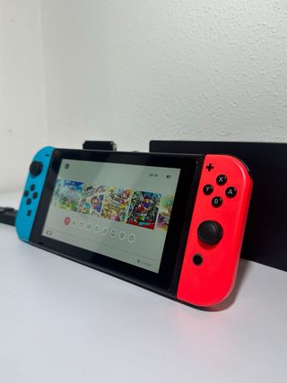 Nintendo Switch + Accesorios