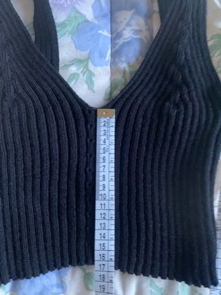 Top corto de punto mujer tirantes negro