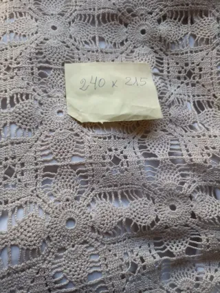 Colcha ganchillo cama matrimonio beige