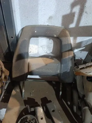 Reposacabezas Nissan Patrol