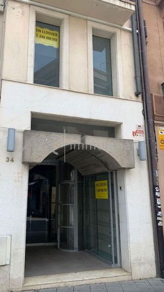 Local comercial en alquiler en Centre - Joan Prim en Granollers