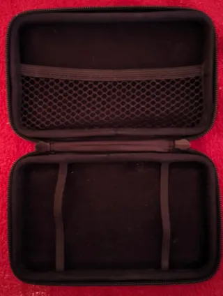 Nintendo 3DS + 2 juegos y accesorios